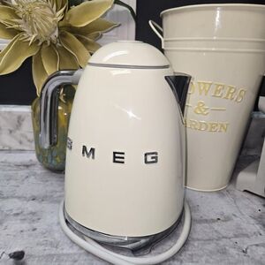 Smeg Kettle